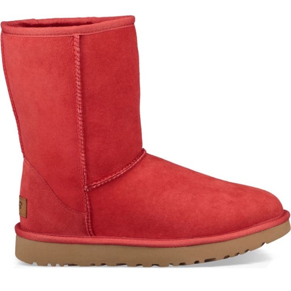 🔥🔥UGG Classic II genuine shearling lined short boot - Picture 2 of 16